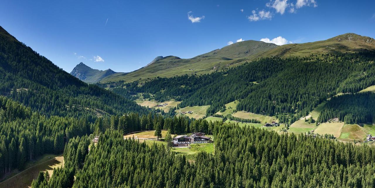 Terra - The Magic Place Relais & Chateaux Sarntal Exterior foto